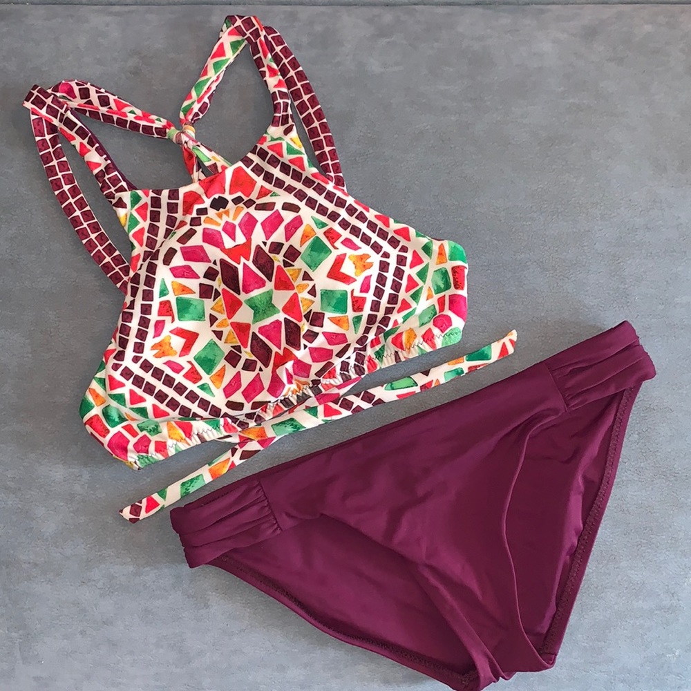 BECCA halter bikini set